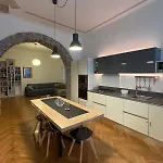 House 1826 In The Marine Heart Of Apartment Trieste